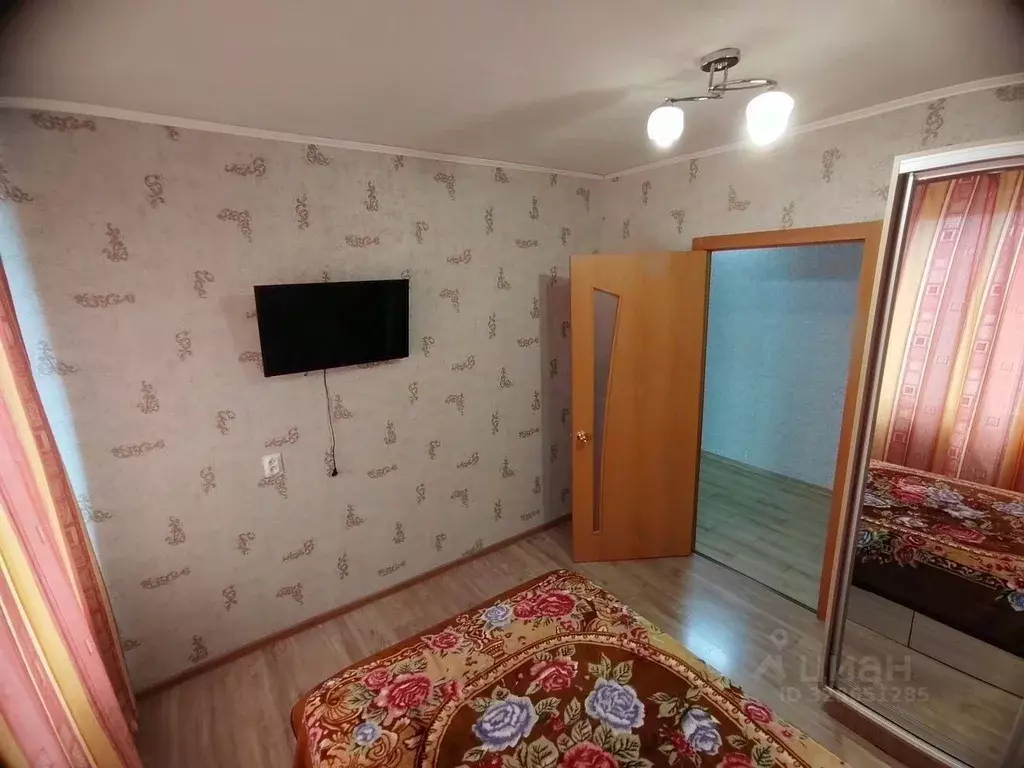 2-к кв. Ленинградская область, Кингисепп 1-я линия, 8 (47.0 м) - Фото 1