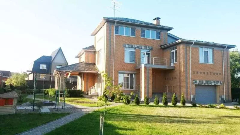 Дом в Москва Кокошкино дп, ул. Железнодорожная, 12/2 (480 м) - Фото 1