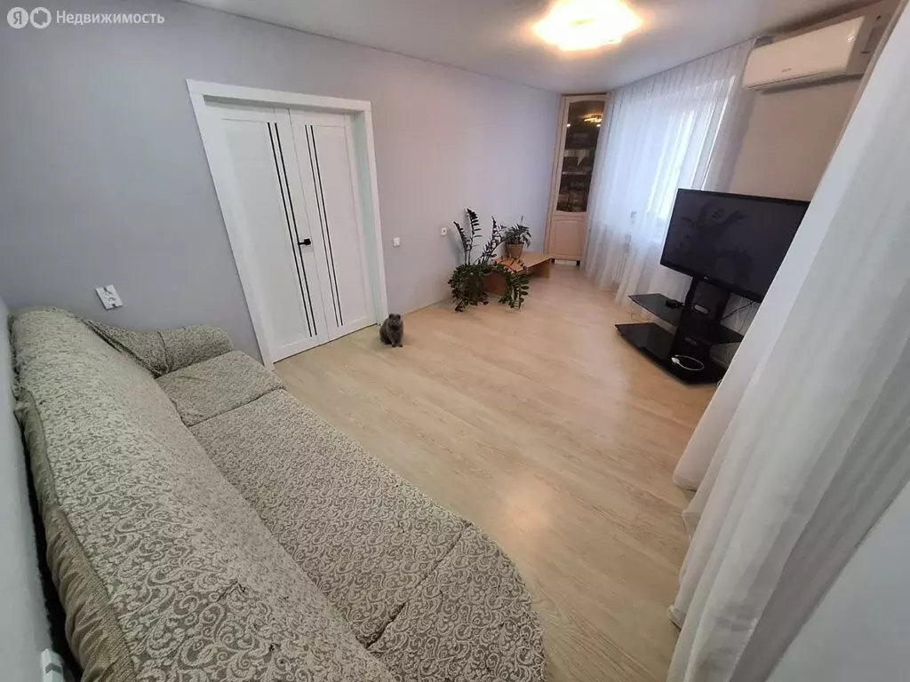 2-комнатная квартира: Туймазы, улица Островского, 14 (57 м) - Фото 0