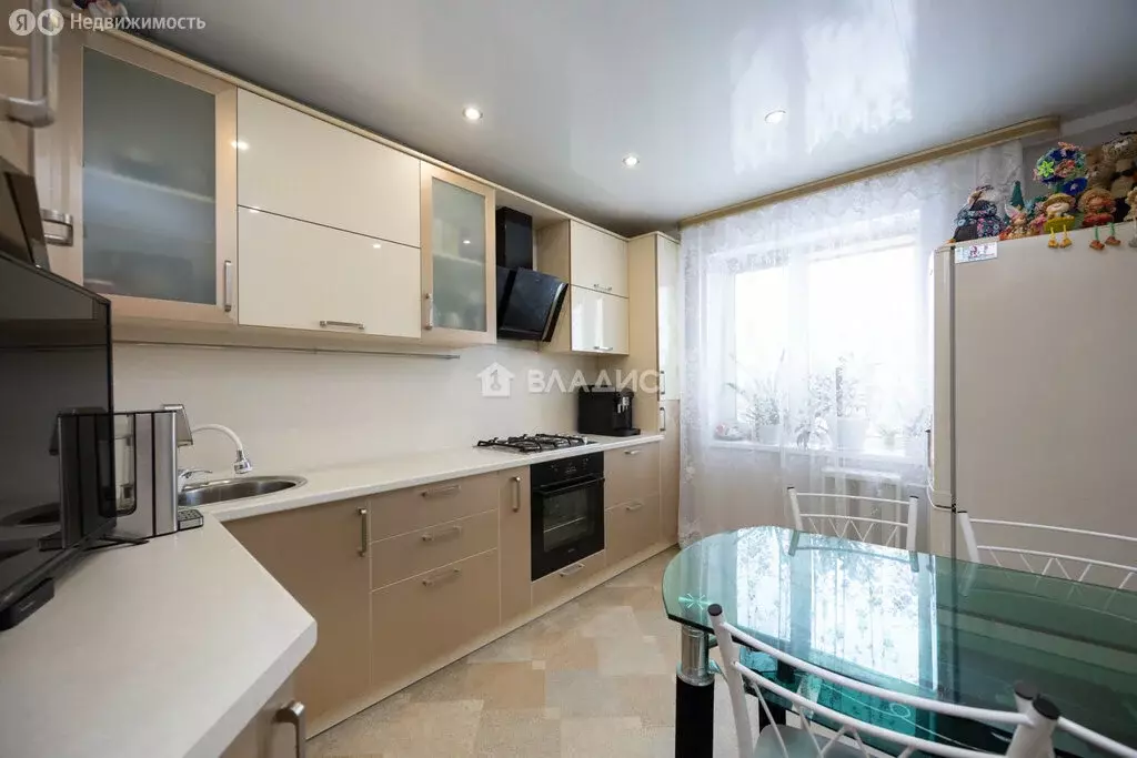 3-комнатная квартира: Благовещенск, посёлок Моховая Падь, квартал ДОС, ... - Фото 1