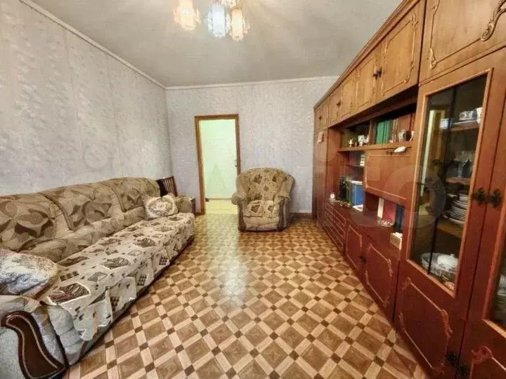3-к. квартира, 63 м, 8/10 эт. - Фото 1