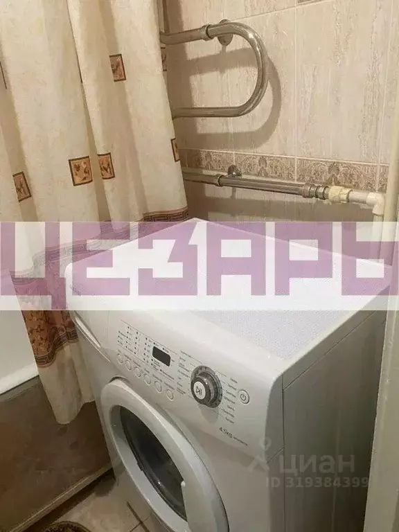 2-к кв. Омская область, Омск Авиационная ул., 143 (60.0 м) - Фото 0