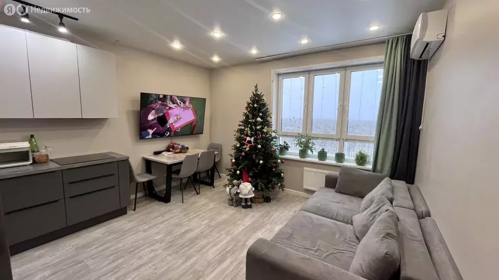 3-комнатная квартира: Верхняя Пышма, улица Сапожникова, 3А (67.3 м) - Фото 2