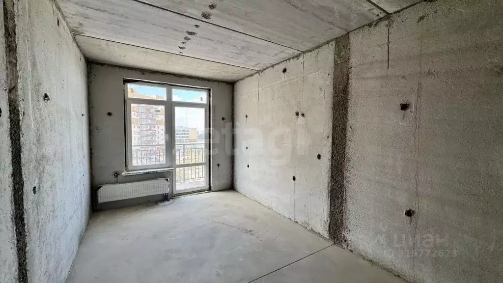 3-к кв. Крым, Симферополь просп. Александра Суворова (80.0 м) - Фото 0