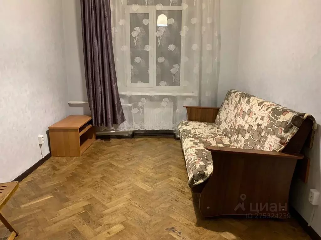 Комната Санкт-Петербург просп. Большой Васильевского острова, 56 - Фото 2