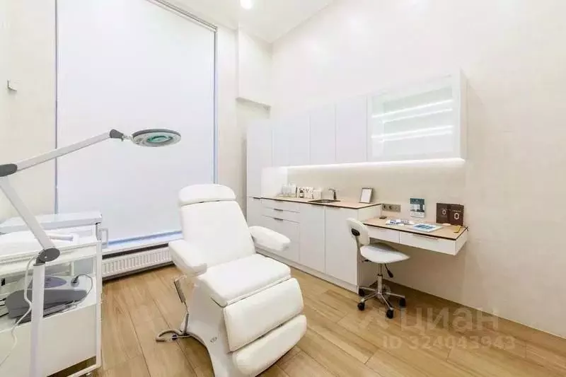 Помещение свободного назначения в Санкт-Петербург Приморский просп., ... - Фото 1