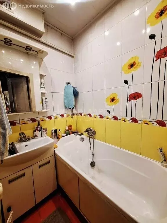 3-комнатная квартира: Калуга, Октябрьская улица, 50 (67.1 м) - Фото 1