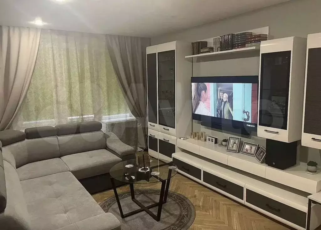 2-к. квартира, 42 м, 2/5 эт. - Фото 1