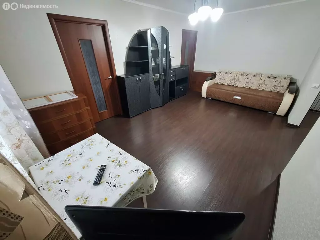 2-комнатная квартира: село Субханкулово, улица Черняева, 5 (46.3 м) - Фото 1