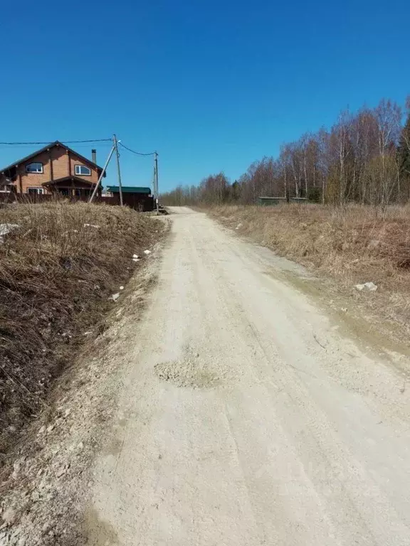 Участок в Ленинградская область, Ломоносовский район, Лопухинское ... - Фото 0