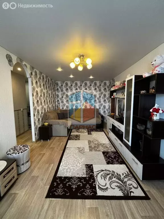 2-комнатная квартира: Краснотурьинск, Средняя улица, 33 (43.5 м) - Фото 1