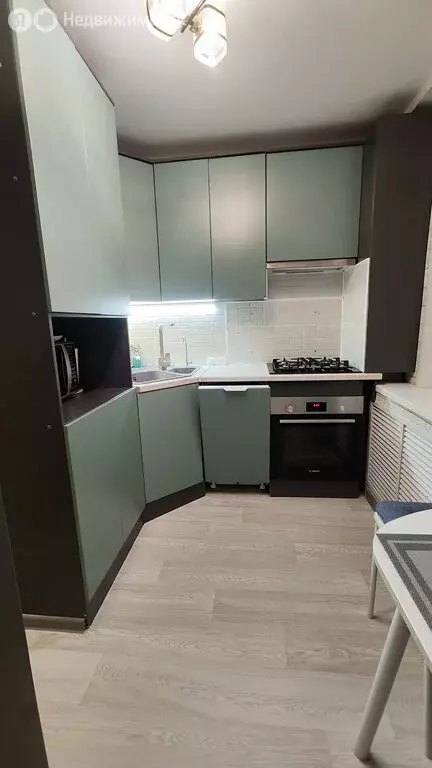 3-комнатная квартира: Пермь, Химградская улица, 21 (58.8 м) - Фото 1