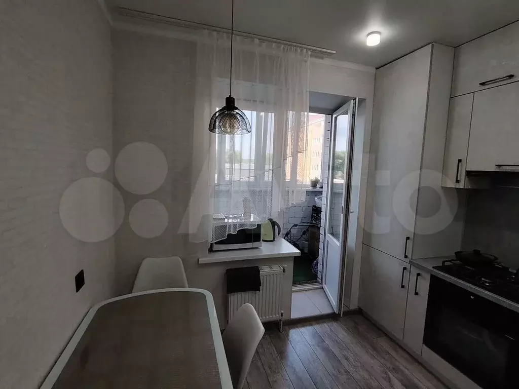2-к. квартира, 53 м, 2/5 эт. - Фото 1