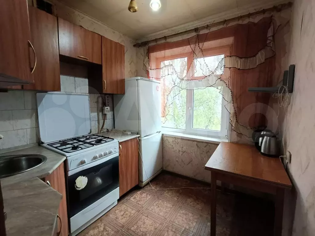 4-к. квартира, 60 м, 5/5 эт. - Фото 0