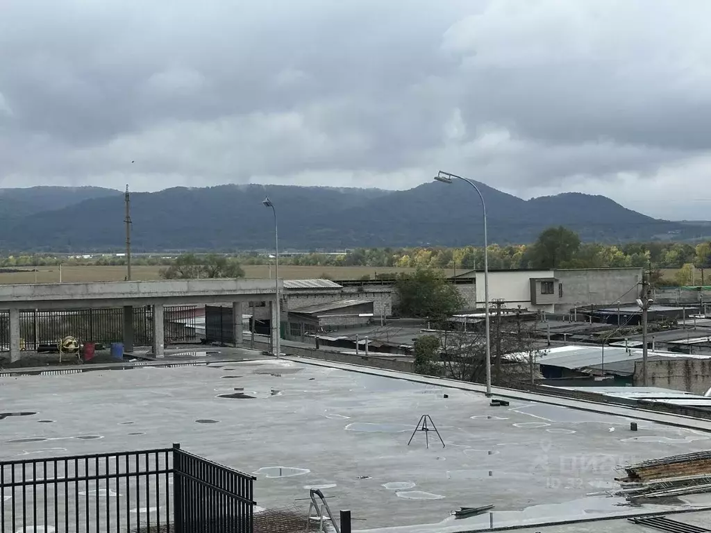 1-к кв. Северная Осетия, Владикавказ ул. Алихана Гагкаева, 19к1 (53.0 ... - Фото 1