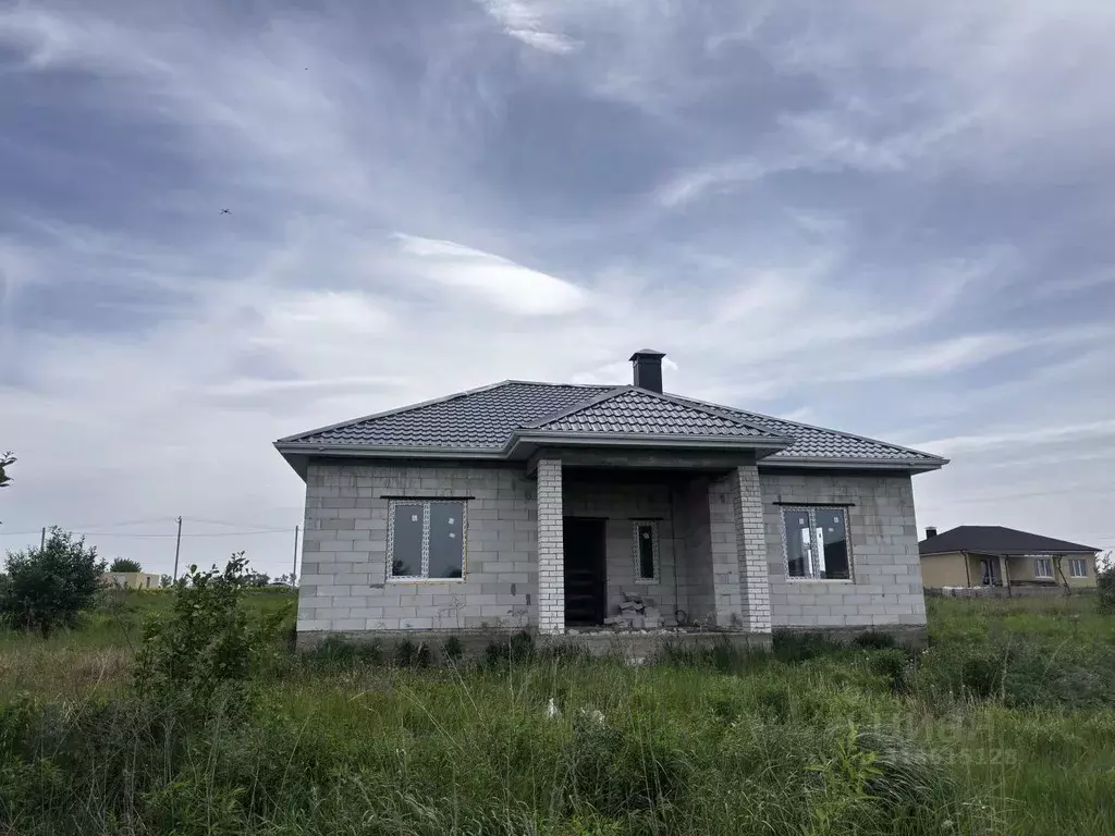 Дом в Орловская область, Орловский муниципальный округ, пос. Надежда  ... - Фото 1