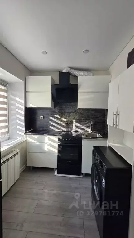 2-к кв. Белгородская область, Старый Оскол Горняк мкр, 4 (43.0 м) - Фото 1