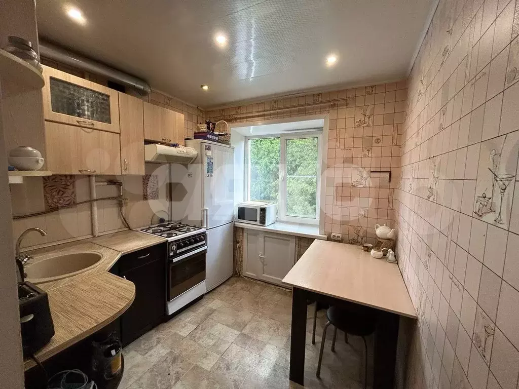 1-к. квартира, 31,9 м, 4/5 эт. - Фото 0