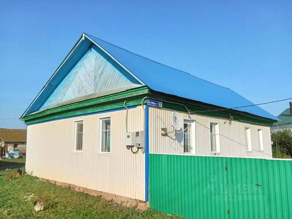 Дом в Башкортостан, Ишимбайский район, Урман-Бишкадакский сельсовет, ... - Фото 2