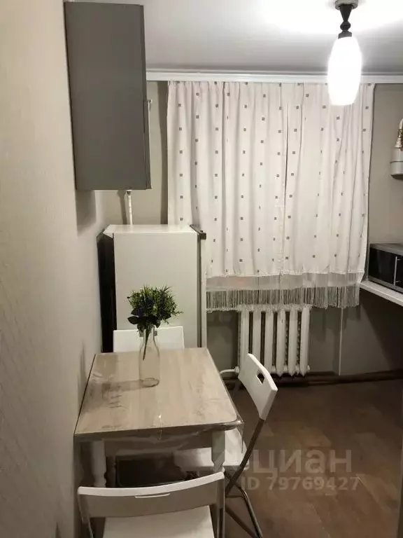 2-к кв. Крым, Симферополь городской округ, Аэрофлотский пгт ул. ... - Фото 1