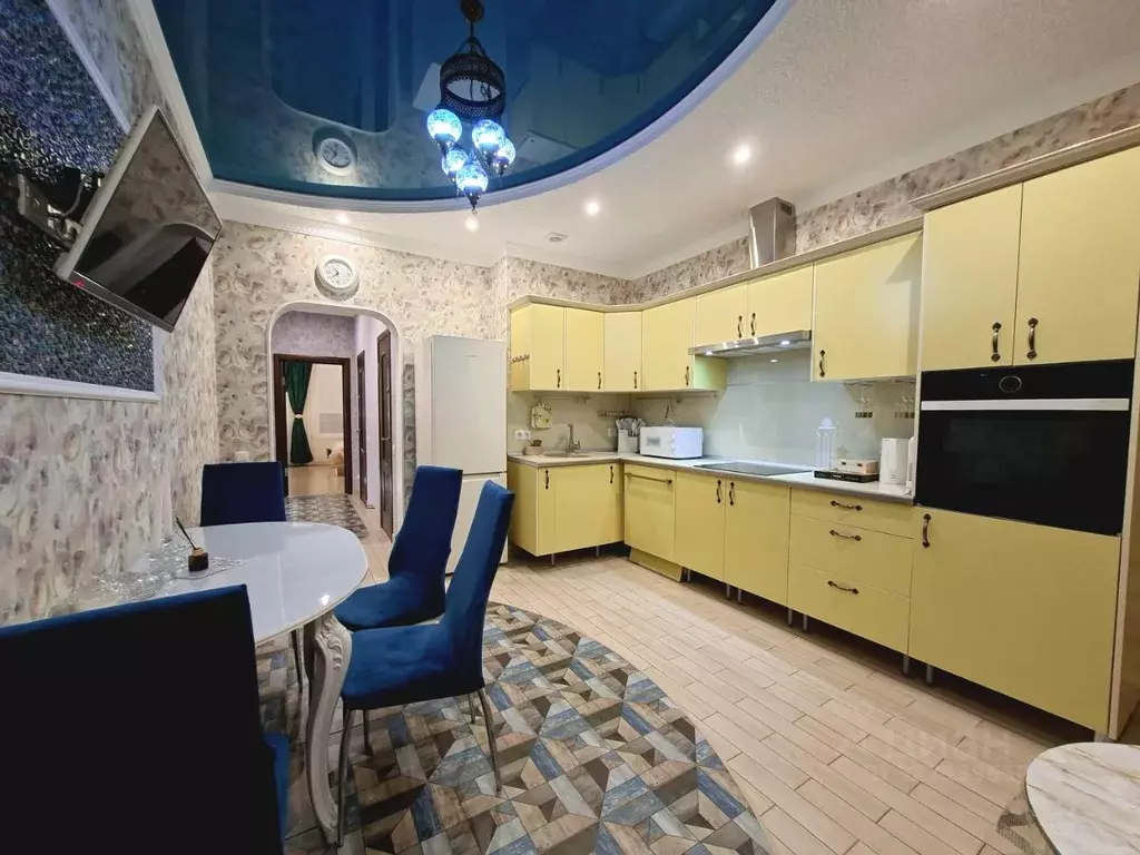 2-к кв. Краснодарский край, Краснодар Юбилейный мкр, ул. 70-летия ... - Фото 1