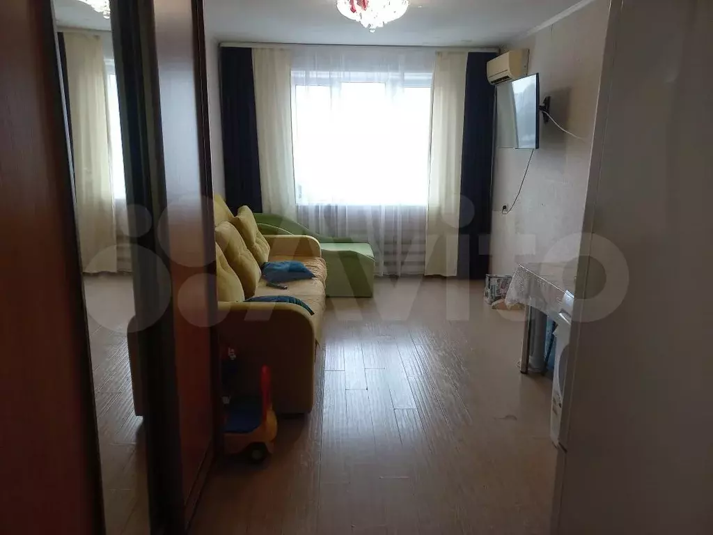Комната 23 м в 1-к., 8/9 эт. - Фото 1