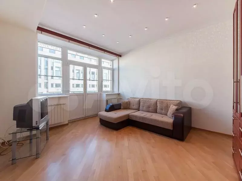 2-к. квартира, 50 м, 4/9 эт. - Фото 1