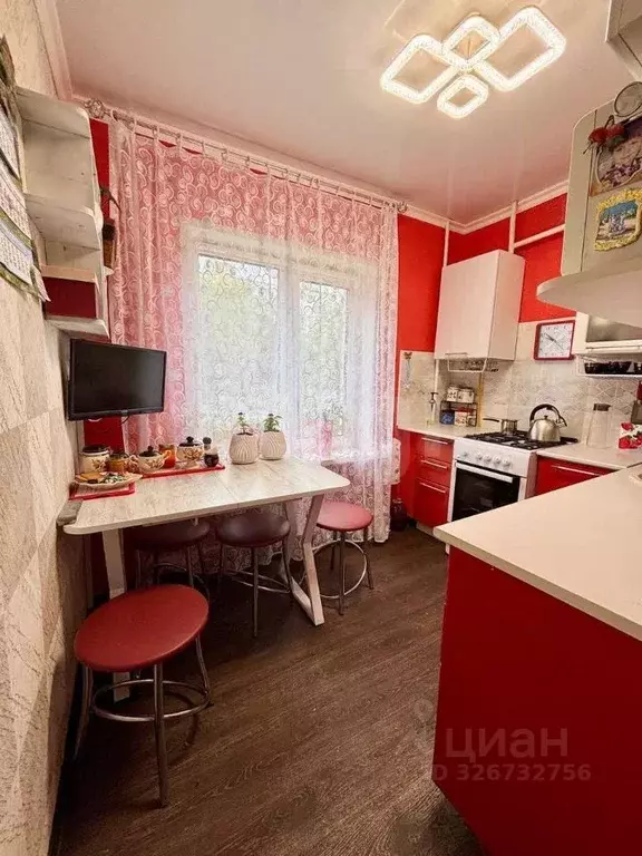 2-к кв. Владимирская область, Ковров ул. Зои Космодемьянской, 28 (42.0 ... - Фото 1