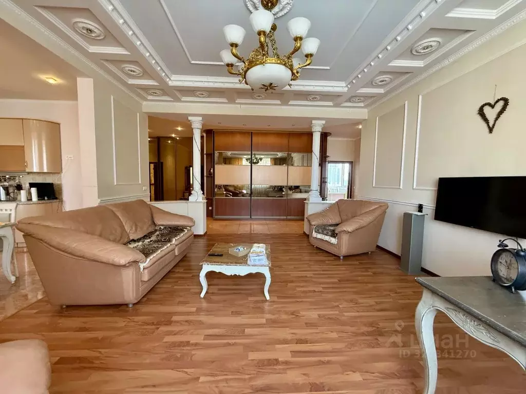 3-к кв. Москва ул. Академика Анохина, 2К1 (106.8 м) - Фото 1