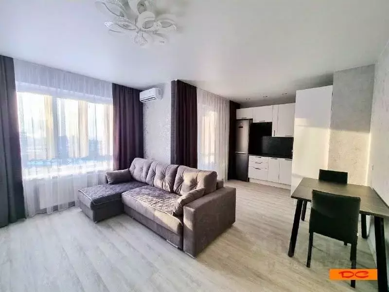 Студия Новосибирская область, Новосибирск ул. Семьи Шамшиных, 77 (40.0 ... - Фото 1