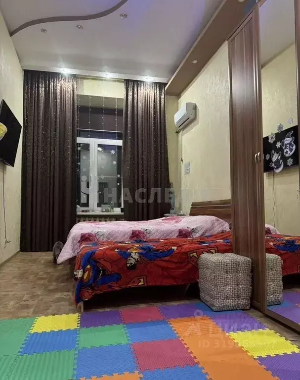 4-к кв. Ростовская область, Каменск-Шахтинский ул. Кирова (100.2 м) - Фото 1