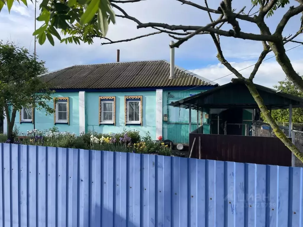 Дом в Белгородская область, Корочанский район ул. Центральная, 32 (59 ... - Фото 1