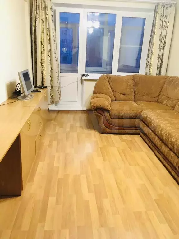 1-к. квартира, 31 м, 4/9 эт. - Фото 0