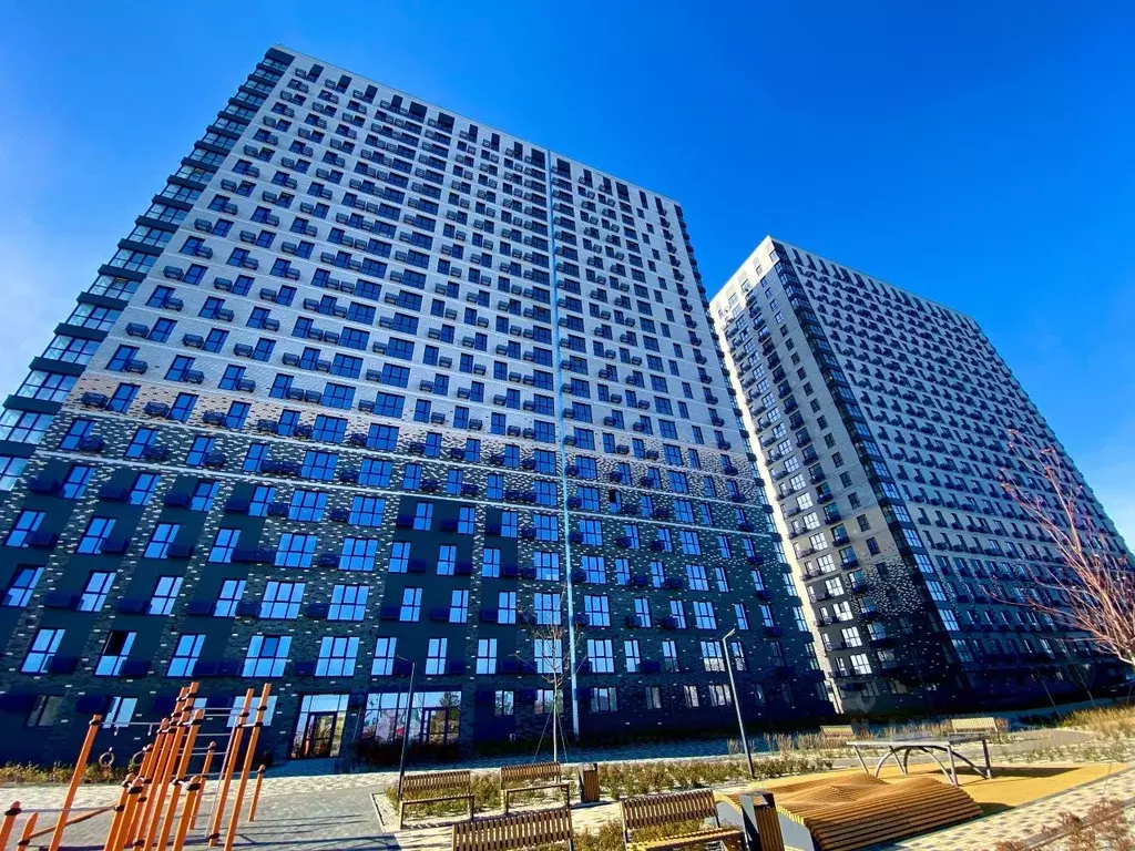 2-к кв. Волгоградская область, Волгоград ул. Владимира Петровского, ... - Фото 1