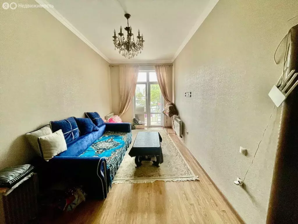 1-комнатная квартира: Махачкала, улица Времена Года, 1 (42 м) - Фото 1