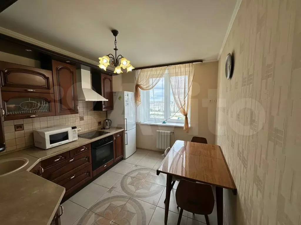 2-к. квартира, 50 м, 16/25 эт. - Фото 0