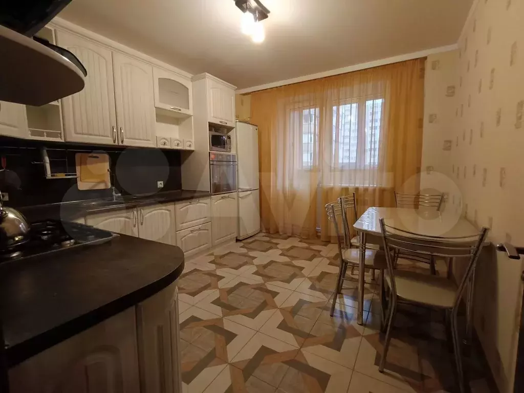 2-к. квартира, 67 м, 3/9 эт. - Фото 0