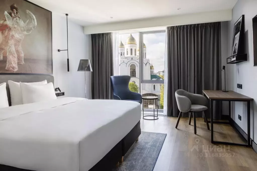 Комната Калининградская область, Калининград пл. Победы, 10 (29.0 м) - Фото 0