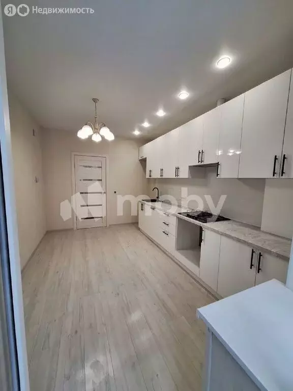 2-комнатная квартира: Калининград, Коммунистическая улица, 127к1 (61 ... - Фото 1