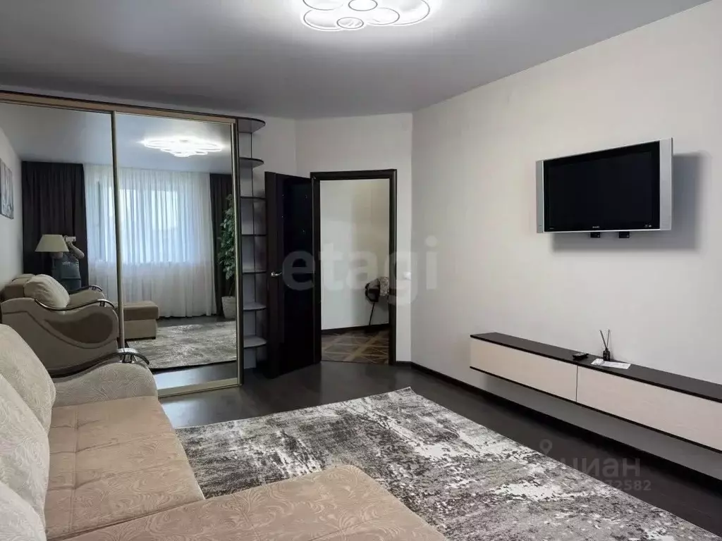 1-к кв. Тюменская область, Тюмень Пролетарская ул., 109 (45.5 м) - Фото 2