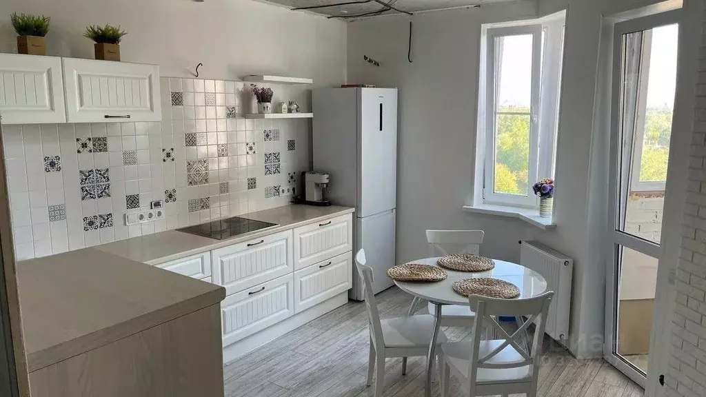 2-к кв. Самарская область, Самара Осетинская ул., 12 (78.2 м) - Фото 1