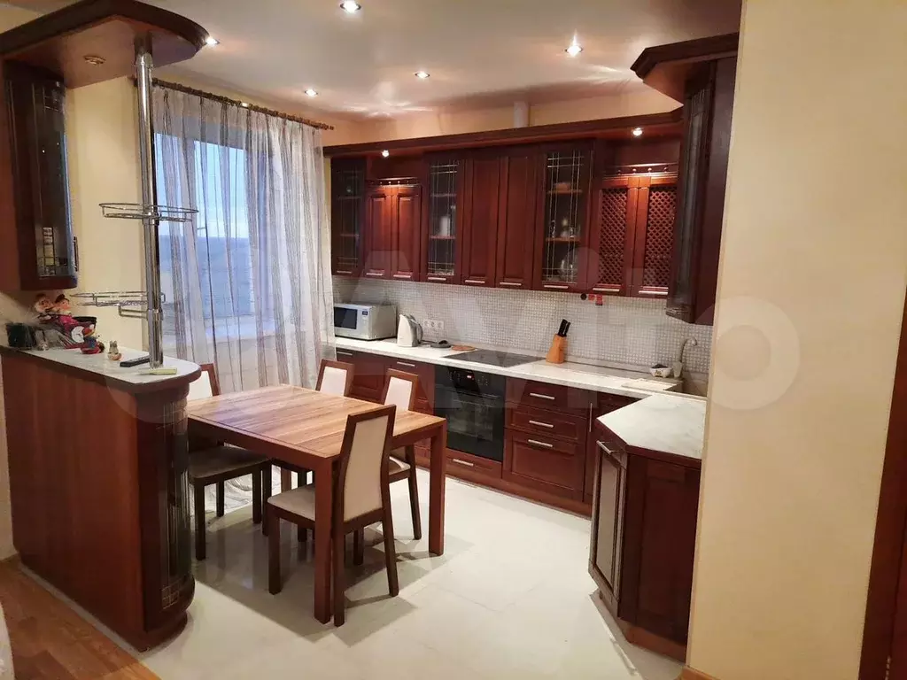 1-к. квартира, 40 м, 16/17 эт. - Фото 0