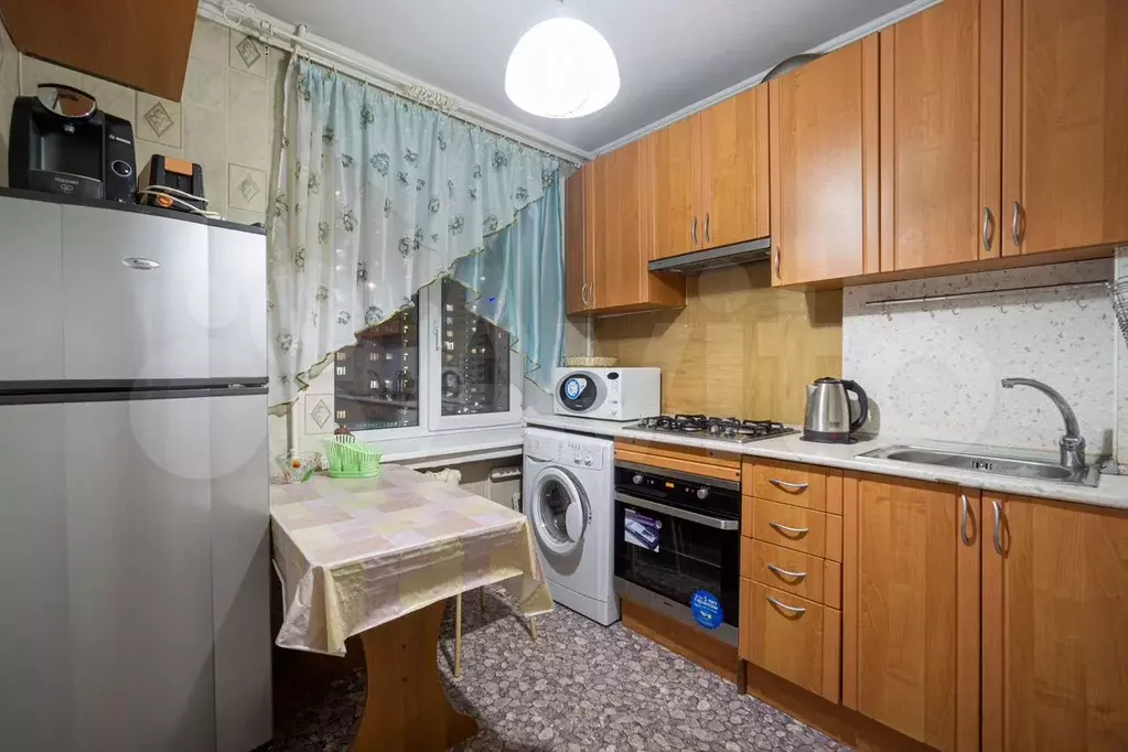 1-к. квартира, 32 м, 8/9 эт. - Фото 1