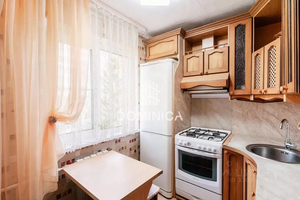 2-к кв. Омская область, Омск 2-й мкр, проезд Лесной, 8 (45.0 м) - Фото 1