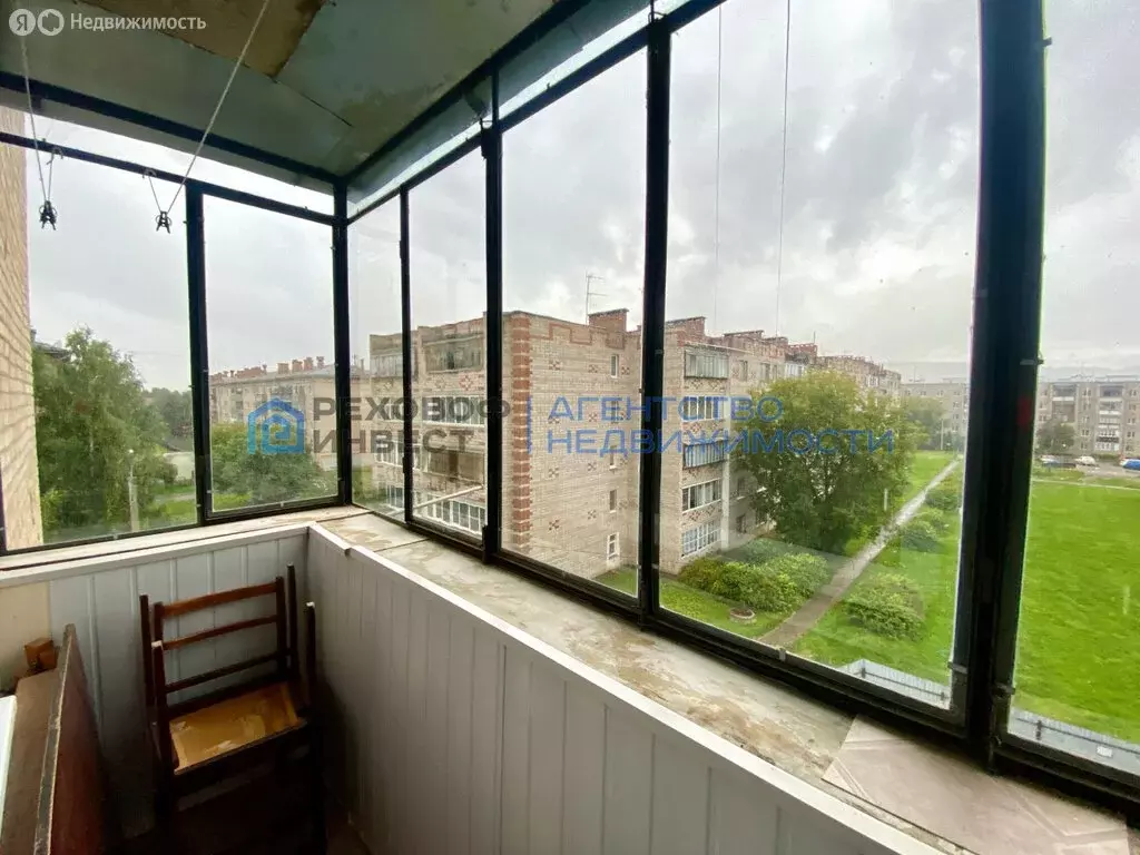 3-комнатная квартира: Белорецк, улица Карла Маркса, 88 (51 м) - Фото 0