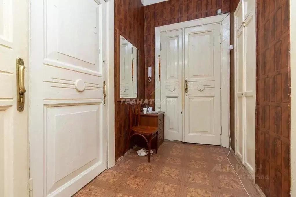 3-к кв. Омская область, Омск ул. Таубе, 10 (81.5 м) - Фото 1