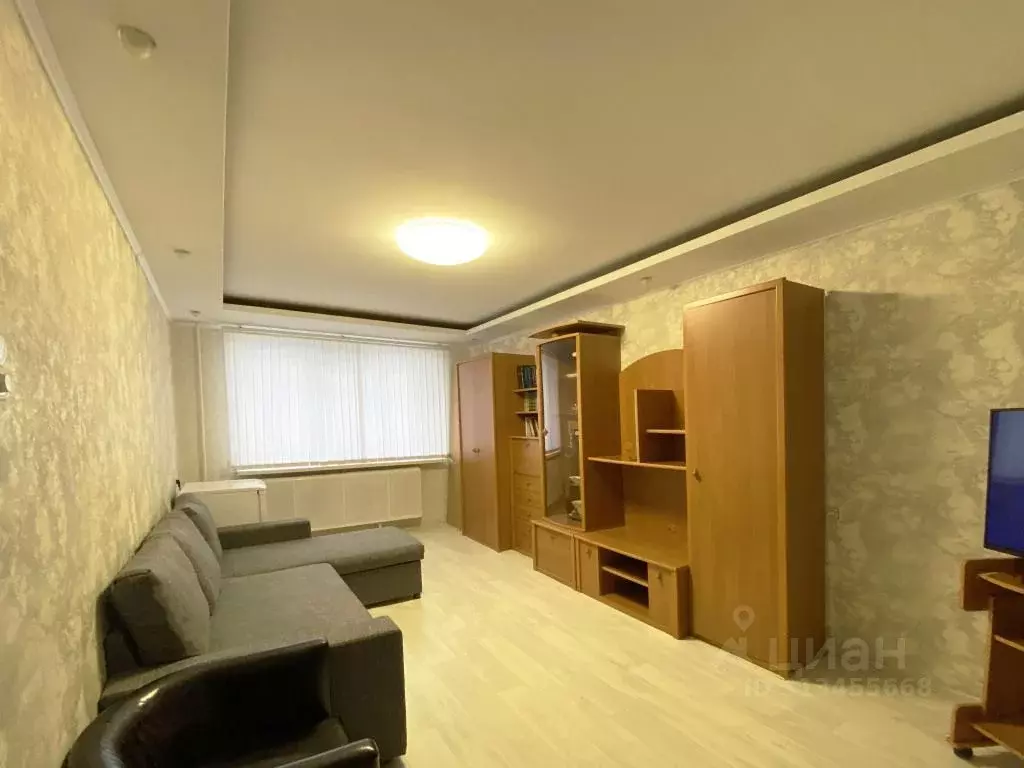 2-к кв. Ханты-Мансийский АО, Сургут ул. Республики, 82 (44.0 м) - Фото 1