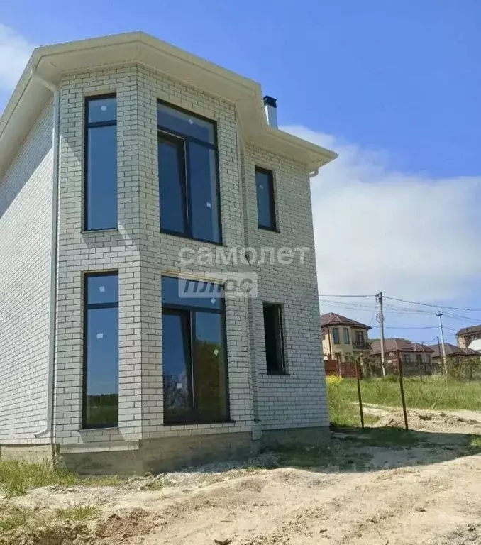 Дом в Краснодарский край, Анапа муниципальный округ, с. Варваровка ул. ... - Фото 1