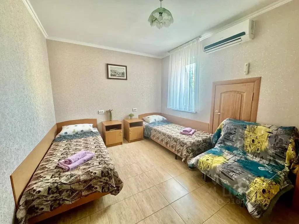 Комната Краснодарский край, Геленджик ул. Александра Блока, 9 - Фото 1