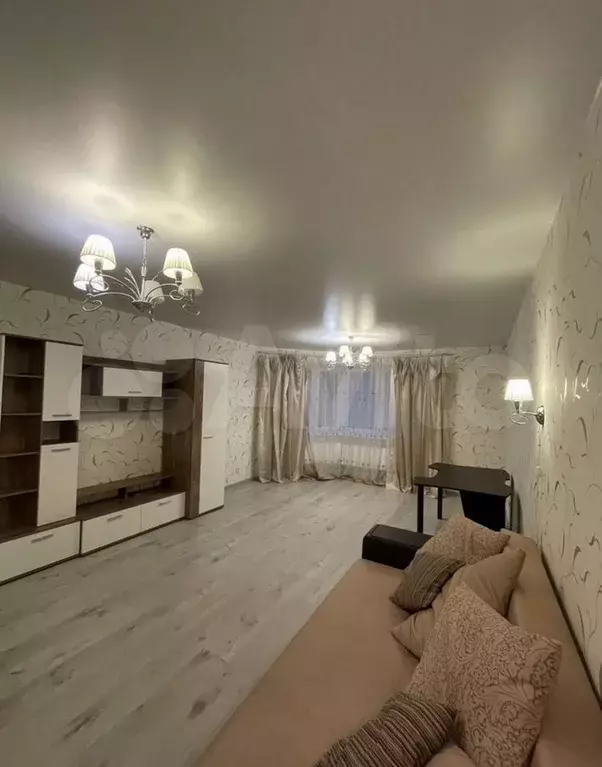 2-к. квартира, 70 м, 2/21 эт. - Фото 0